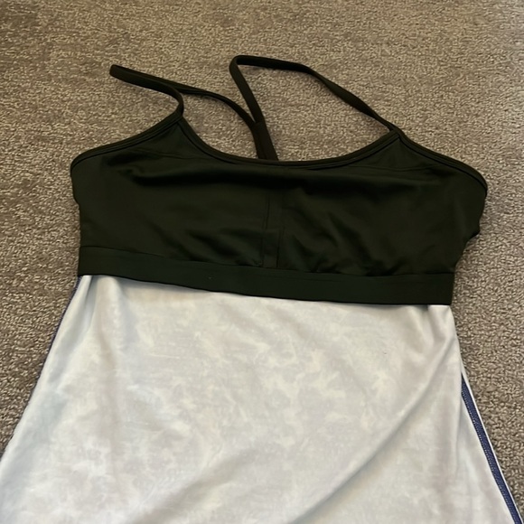 LULULEMON Power Y Tank Top Olive Green Purple Floral Multi Dot Women’s Size 6 - Picture 8 of 8